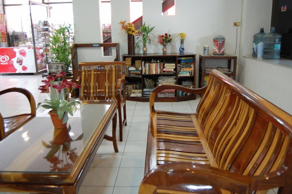 Veerachai Court Chiang Mai Dış mekan fotoğraf