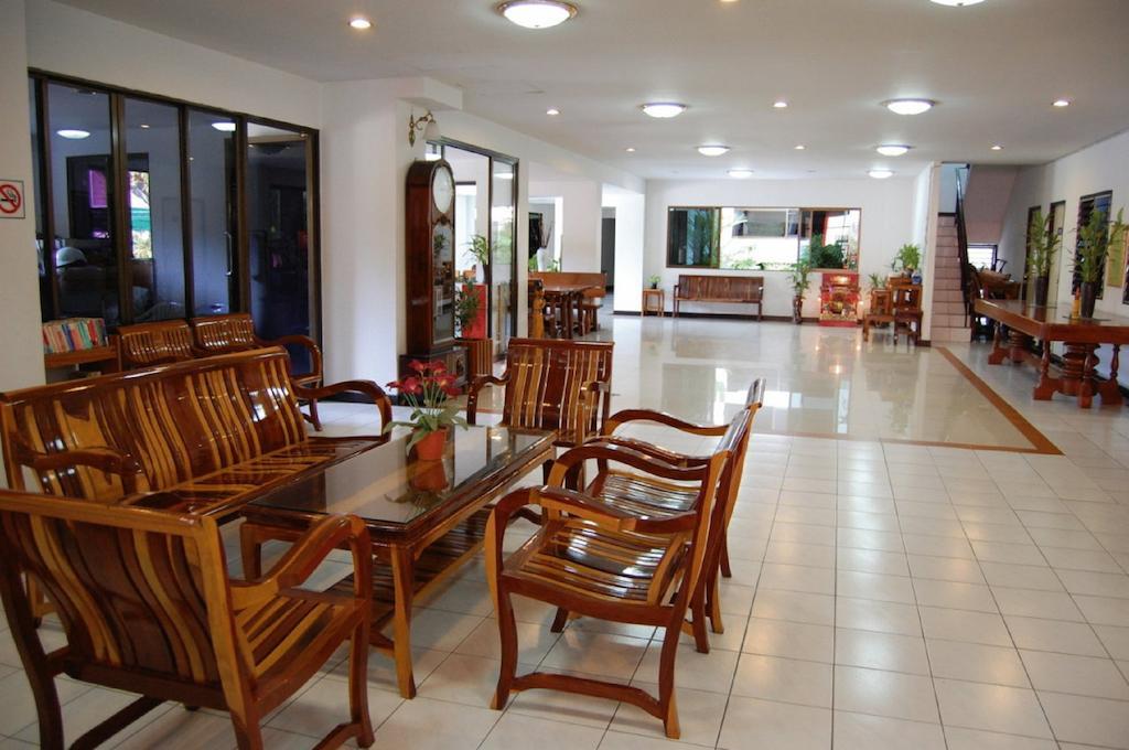 Veerachai Court Chiang Mai Dış mekan fotoğraf